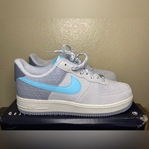 NEW Nike Air Force 1 Low “Snowflake” Shoes.
- Size 11 Men.